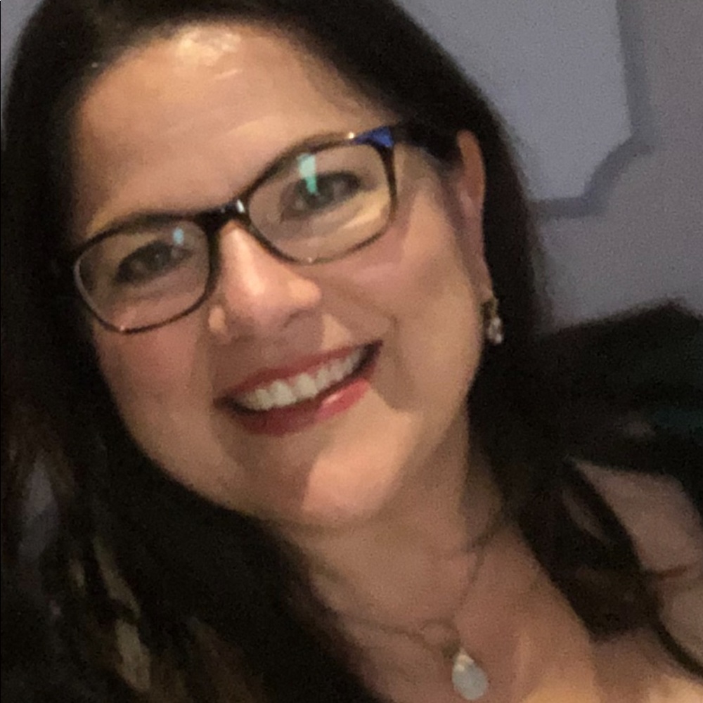 Meet your Posher, Julie